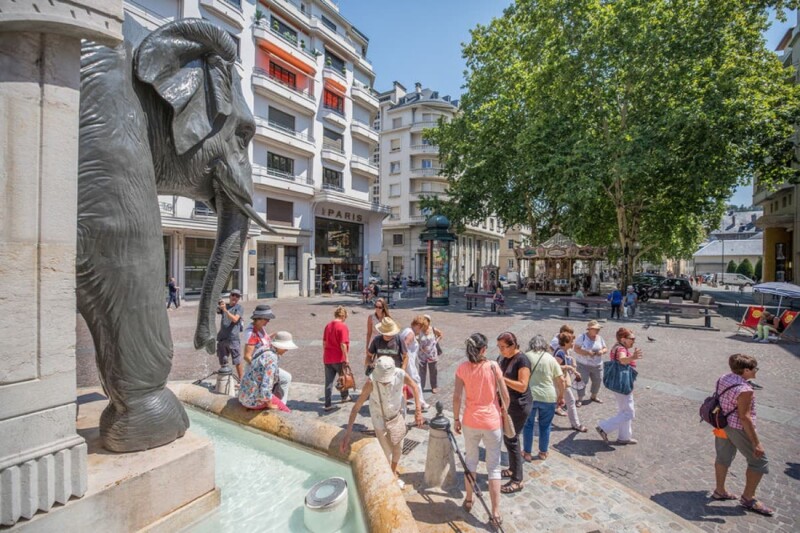 Chambéry : la fontaine aux éléphants